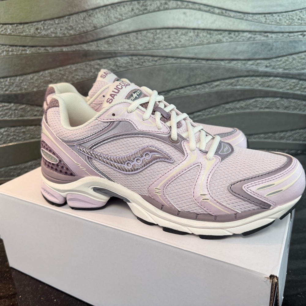 Saucony ProgridTriumph 4 Running shoes